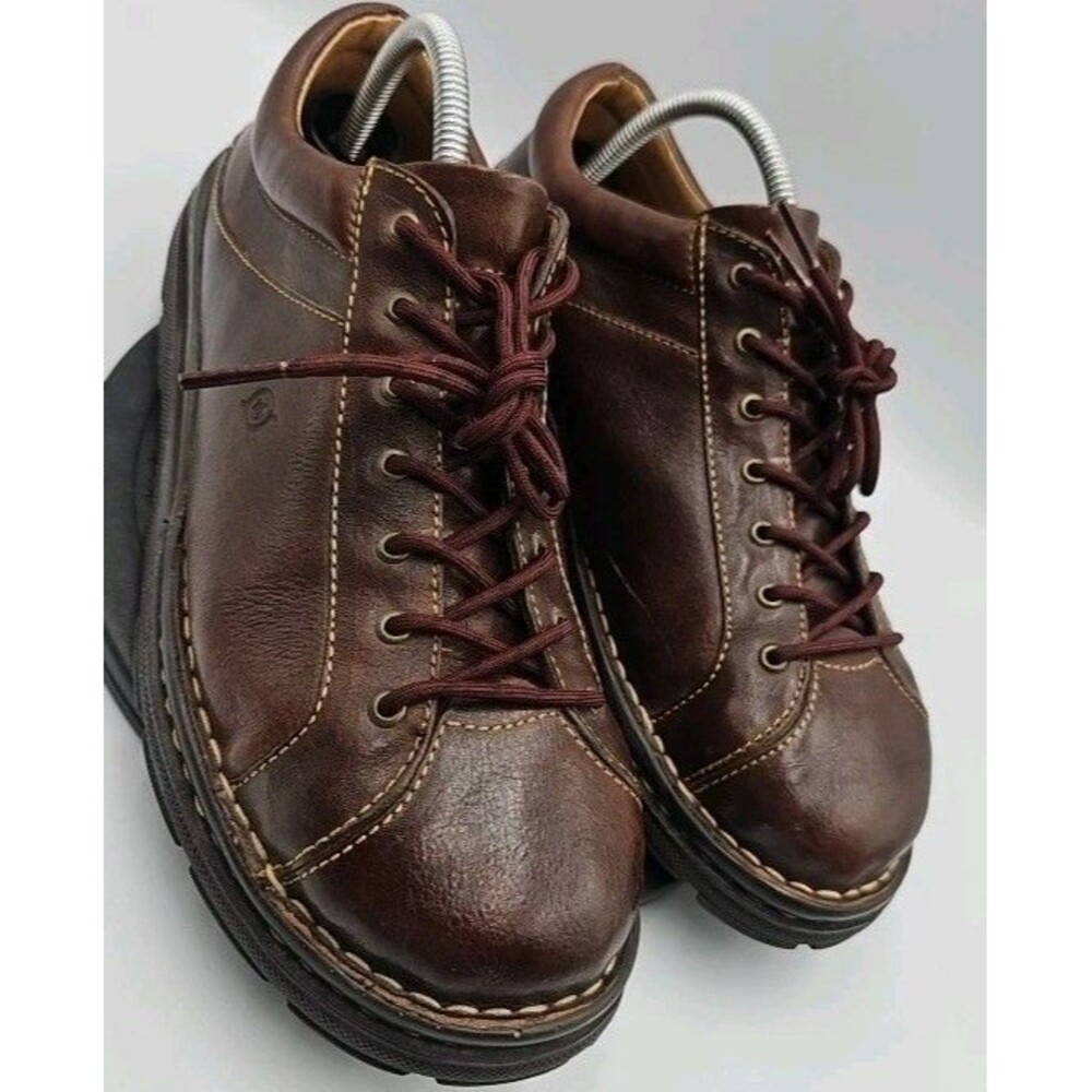 Born Brown leather laceup Oxford shoe sz 10
